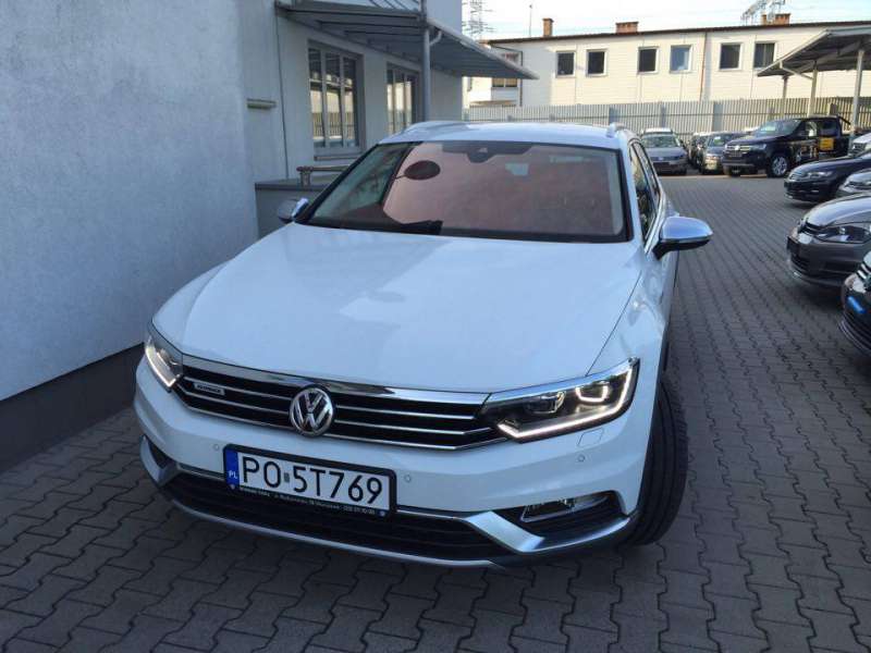 Passat Alltrack B8 2.0TSI 220PS DSG7 vahu Forum.VWGolf.pl